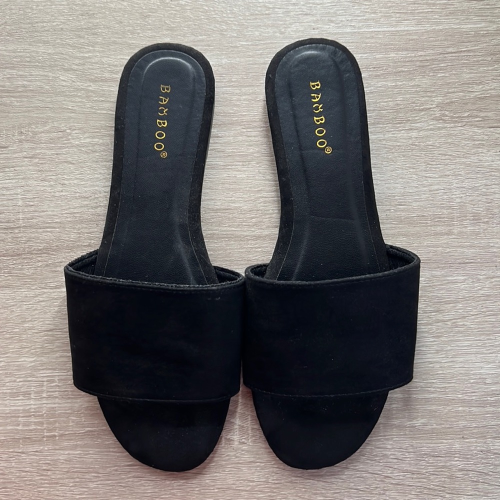 Black sandals